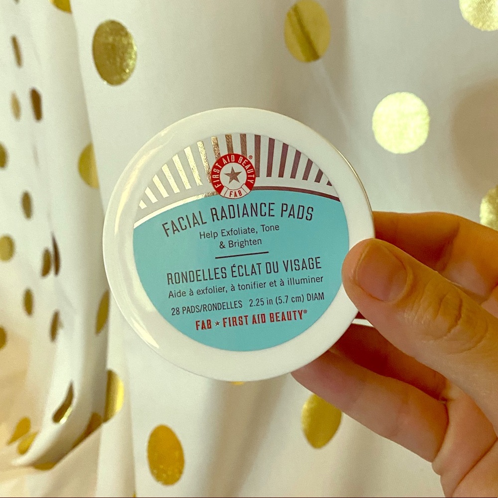 First Aid Beauty FACIAL RADIANCE PADS